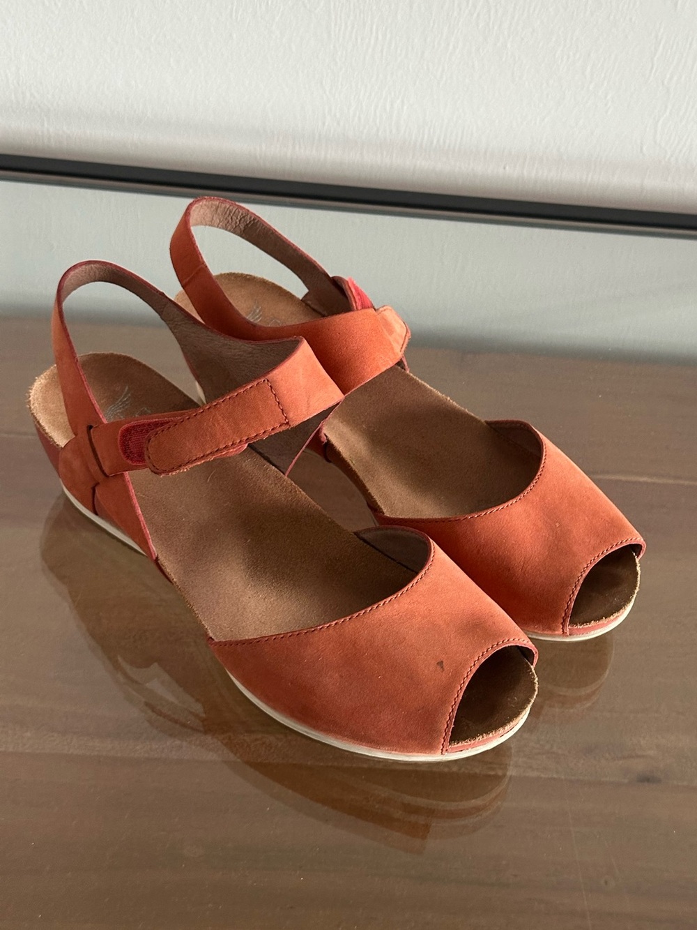 Dansko Vera Leather Sandal Open-Toe Slingback Sandals in Rust Orange Apricot 38